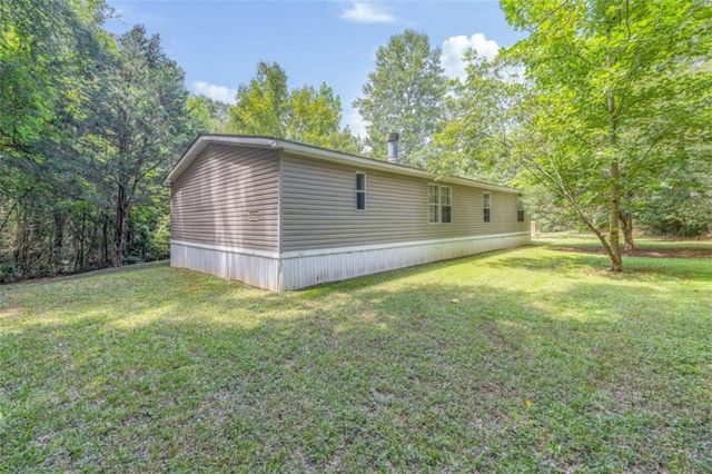 126 Loggins Trail, Commerce, GA 30529