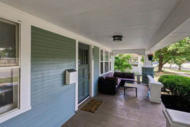 3211 Chatfield Pl, Wichita, KS 67208