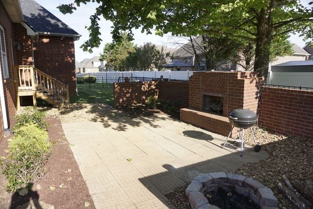 3606 Geneva Dr, Murfreesboro, TN 37128