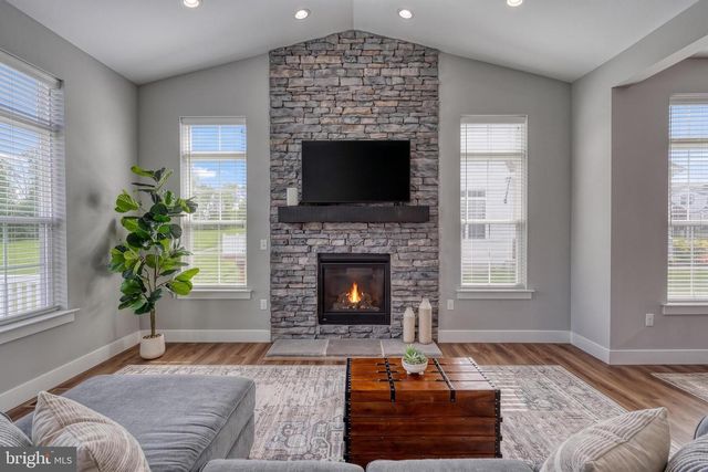 770 AURORA DRIVE, Mechanicsburg, PA 17055