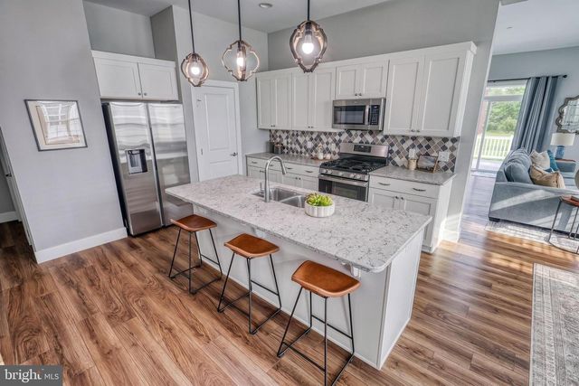 770 AURORA DRIVE, Mechanicsburg, PA 17055