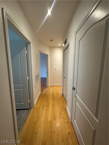 3395 CACTUS SHADOW Street 102, Las Vegas, NV 89129