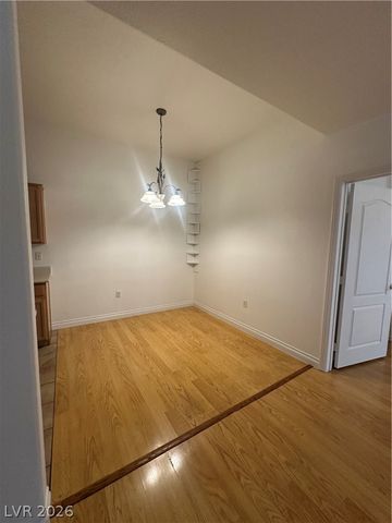 3395 CACTUS SHADOW Street 102, Las Vegas, NV 89129