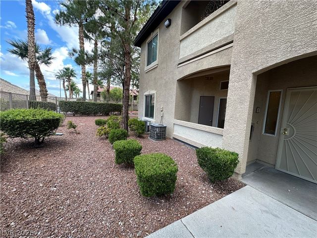 3395 CACTUS SHADOW Street 102, Las Vegas, NV 89129