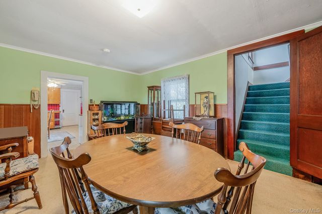 1055 Oregon Road, Mattituck, NY 11952