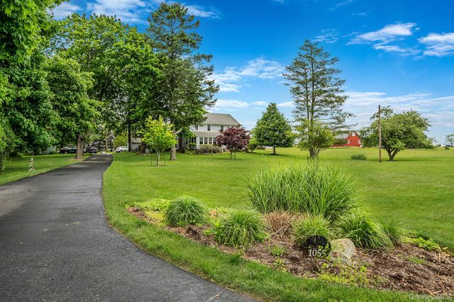1055 Oregon Road, Mattituck, NY 11952