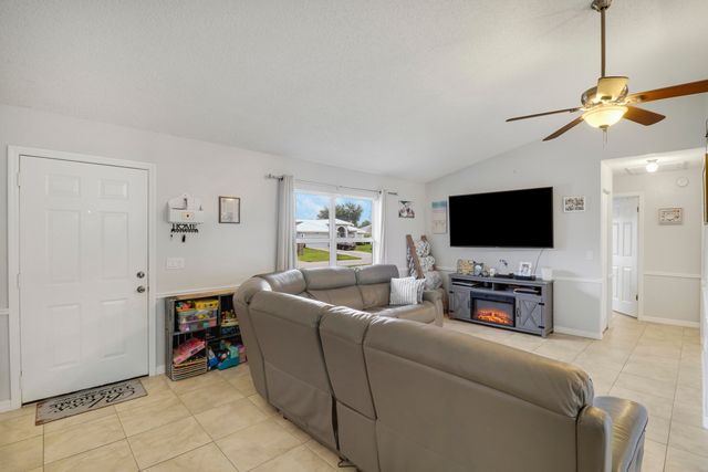 4453 SW Bradbury Street, Port St. Lucie, Port St Lucie, FL 34953