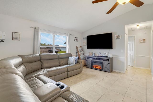 4453 SW Bradbury Street, Port St. Lucie, Port St Lucie, FL 34953