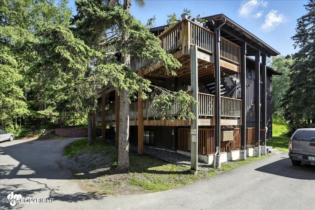 8524 Boundary Avenue, #G-2, Anchorage, AK 99504