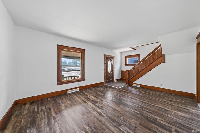 1207 S Main Street, Goshen, IN 46526