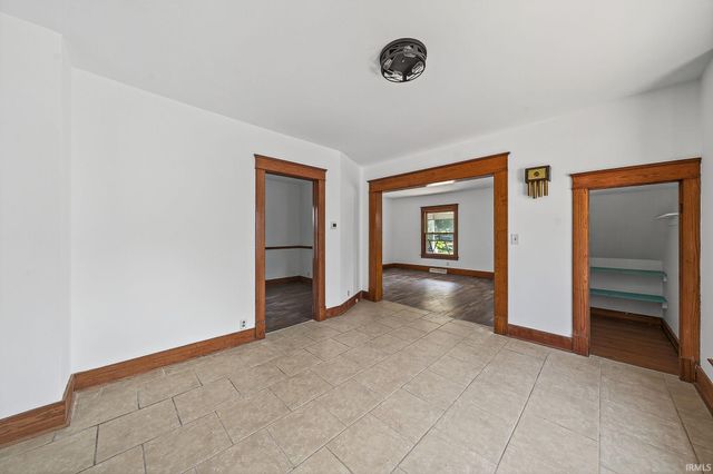 1207 S Main Street, Goshen, IN 46526