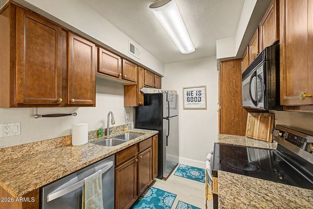 2625 E INDIAN SCHOOL Road 222, Phoenix, AZ 85016