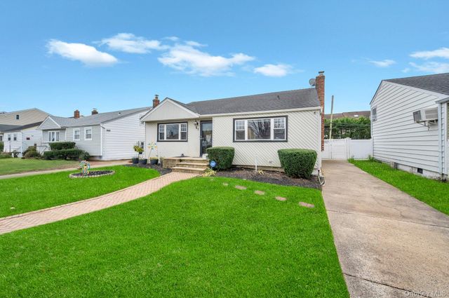 67 Howard Avenue, Freeport, NY 11520