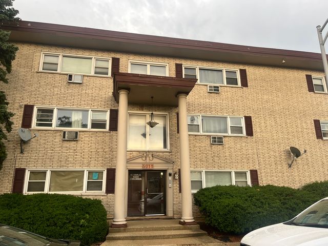 5011 Saint Charles Road 101, Bellwood, IL 60104