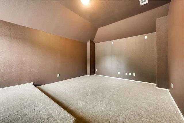 9304 Regal Oaks Drive, Mckinney, TX 75072