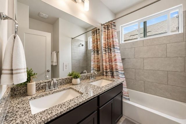 1531 N Red Bud LN 51, Round Rock, TX 78665
