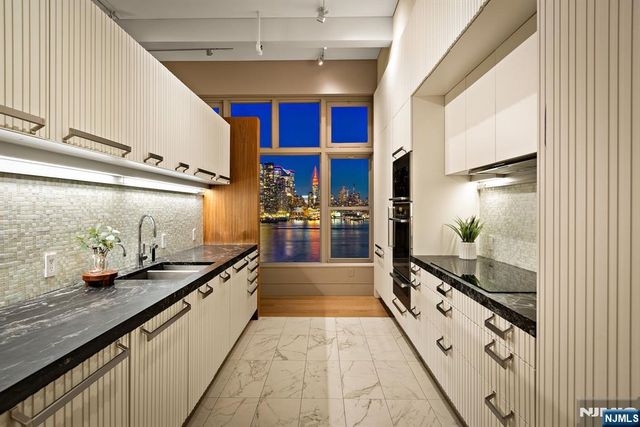 1500 Hudson Street 11FG, Hoboken, NJ 07030