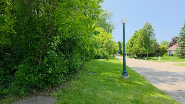 612 Carriage Way, Davison, MI 48423