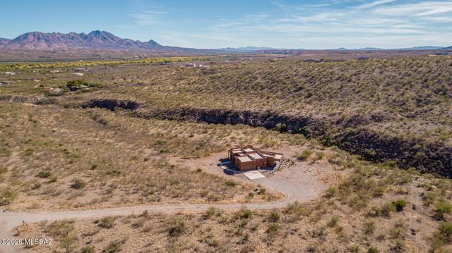 93 Alegria Road, Tubac, AZ 85646
