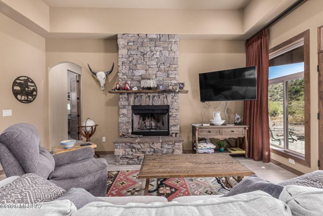 93 Alegria Road, Tubac, AZ 85646