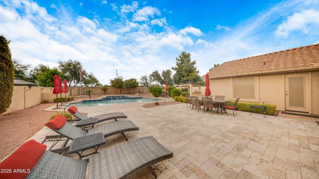 7228 W VOLTAIRE Avenue, Peoria, AZ 85381