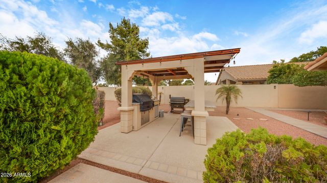 7228 W VOLTAIRE Avenue, Peoria, AZ 85381