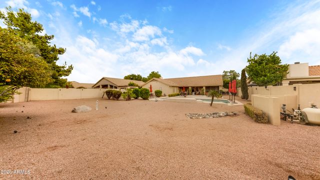 7228 W VOLTAIRE Avenue, Peoria, AZ 85381