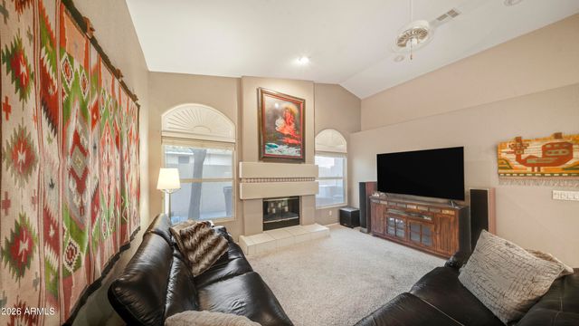 7228 W VOLTAIRE Avenue, Peoria, AZ 85381