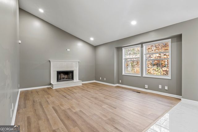 2102 Sandtree Court SW, Atlanta, GA 30331