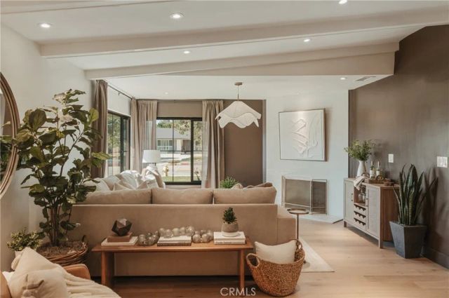 1283 Hillsdale, Claremont, CA 91711