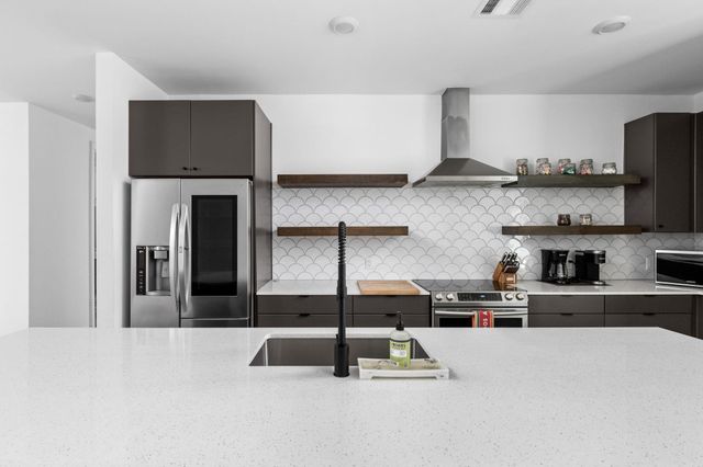 2709 E 5th ST 1306, Austin, TX 78702