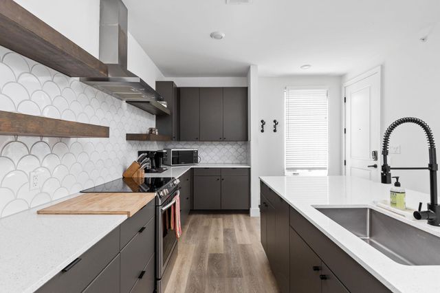 2709 E 5th ST 1306, Austin, TX 78702