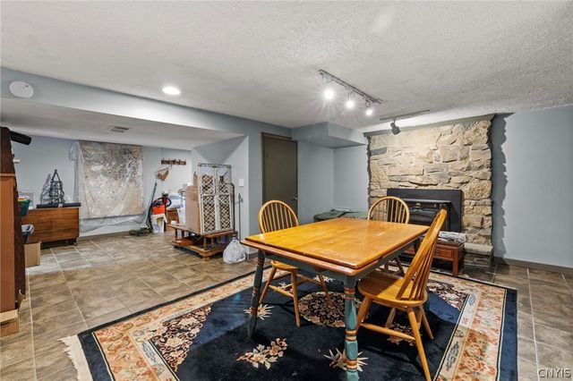 5303 Onondaga Road, Onondaga, NY 13031