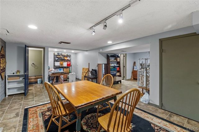 5303 Onondaga Road, Onondaga, NY 13031