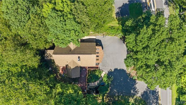 5303 Onondaga Road, Onondaga, NY 13031