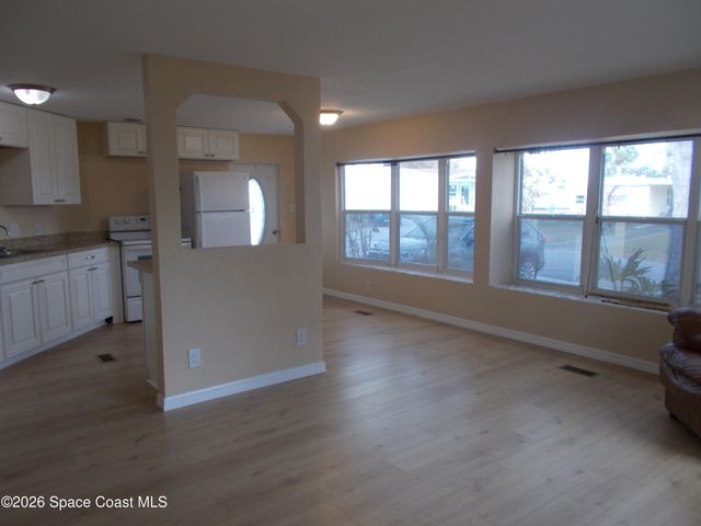 932 Cashew Circle W, Barefoot Bay, FL 32976