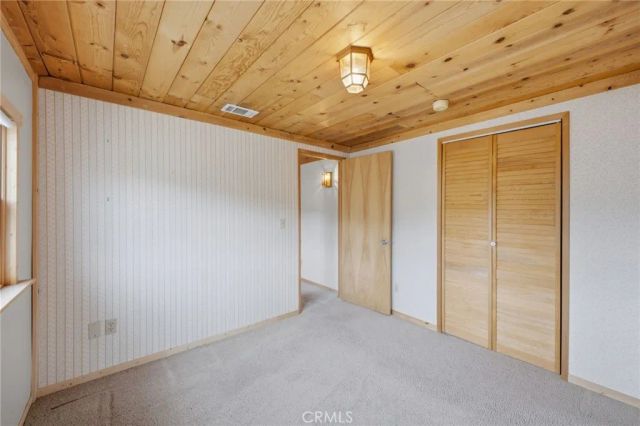 33052 Donner, Running Springs, CA 92382