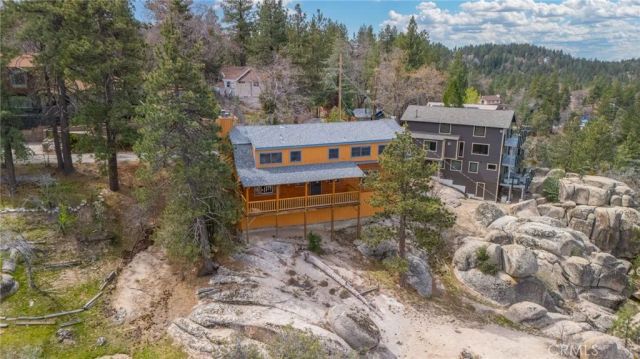 33052 Donner, Running Springs, CA 92382