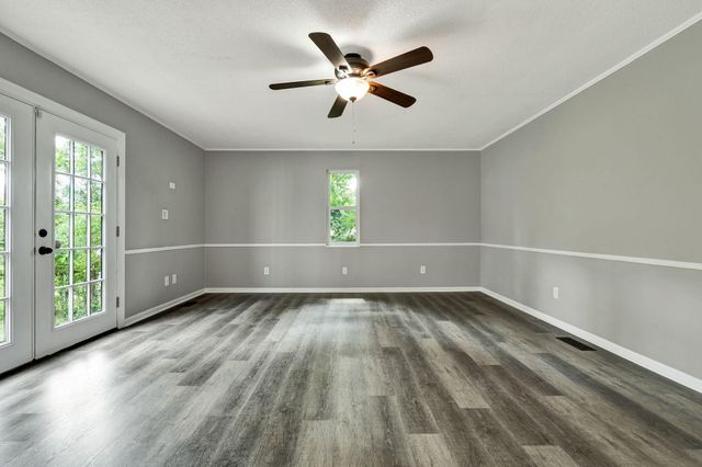 806 Willow Street, NW, Cleveland, TN 37311