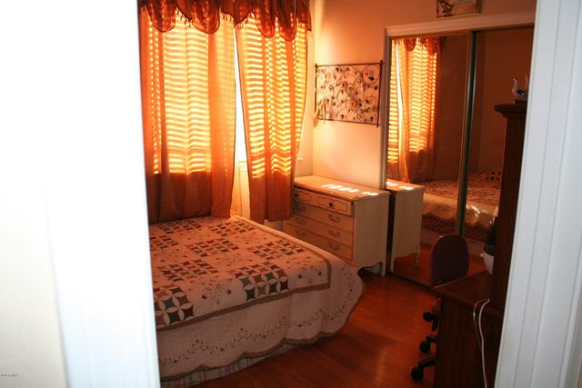 8851 W Augusta Avenue, Glendale, AZ 85305