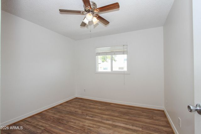 6538 N 43RD Avenue, Glendale, AZ 85301