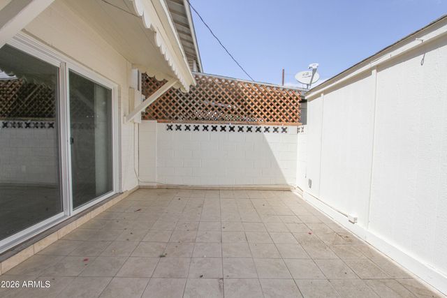 6538 N 43RD Avenue, Glendale, AZ 85301