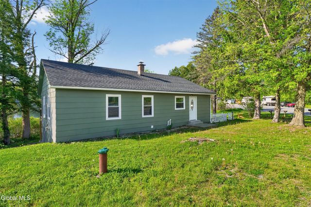 2880 New York 22, Cambridge, NY 12816