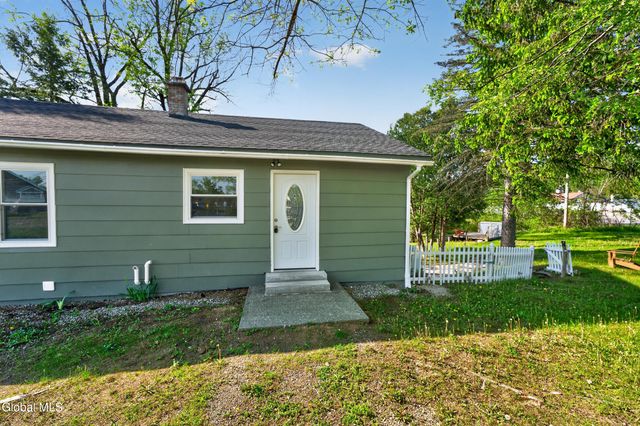 2880 New York 22, Cambridge, NY 12816