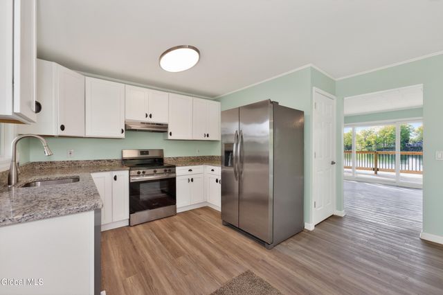 2880 New York 22, Cambridge, NY 12816