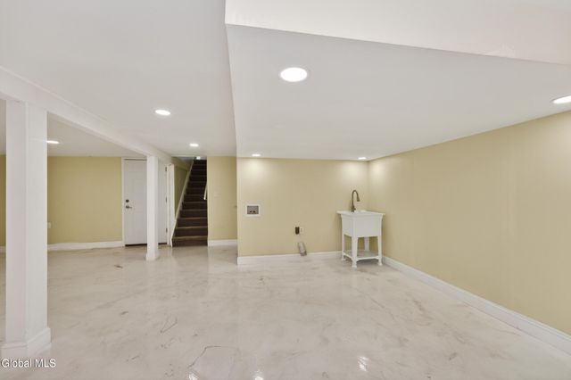 2880 New York 22, Cambridge, NY 12816