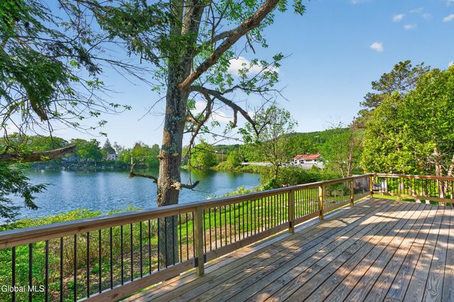 2880 New York 22, Cambridge, NY 12816