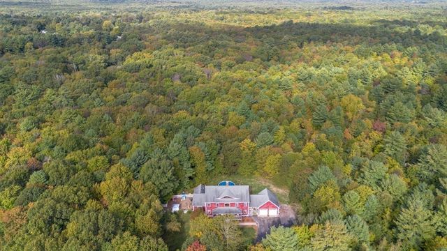 165 Andrea Ln, Taunton, MA 02780