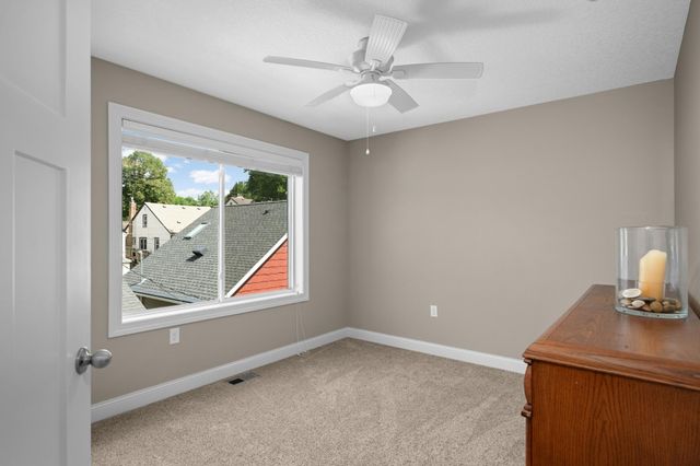1905 Palace Avenue, Saint Paul, MN 55105