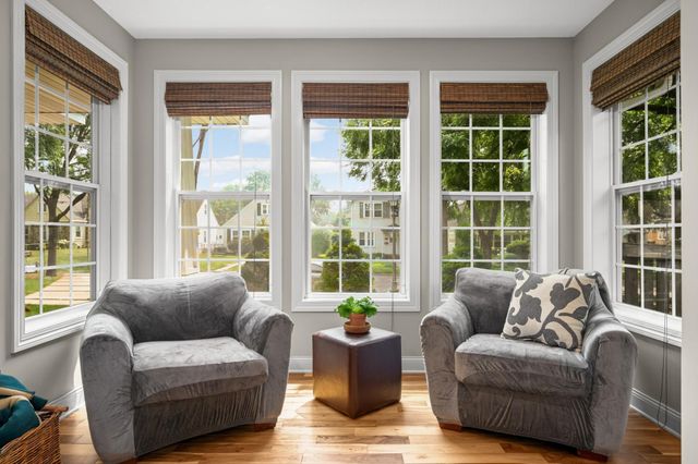 1905 Palace Avenue, Saint Paul, MN 55105